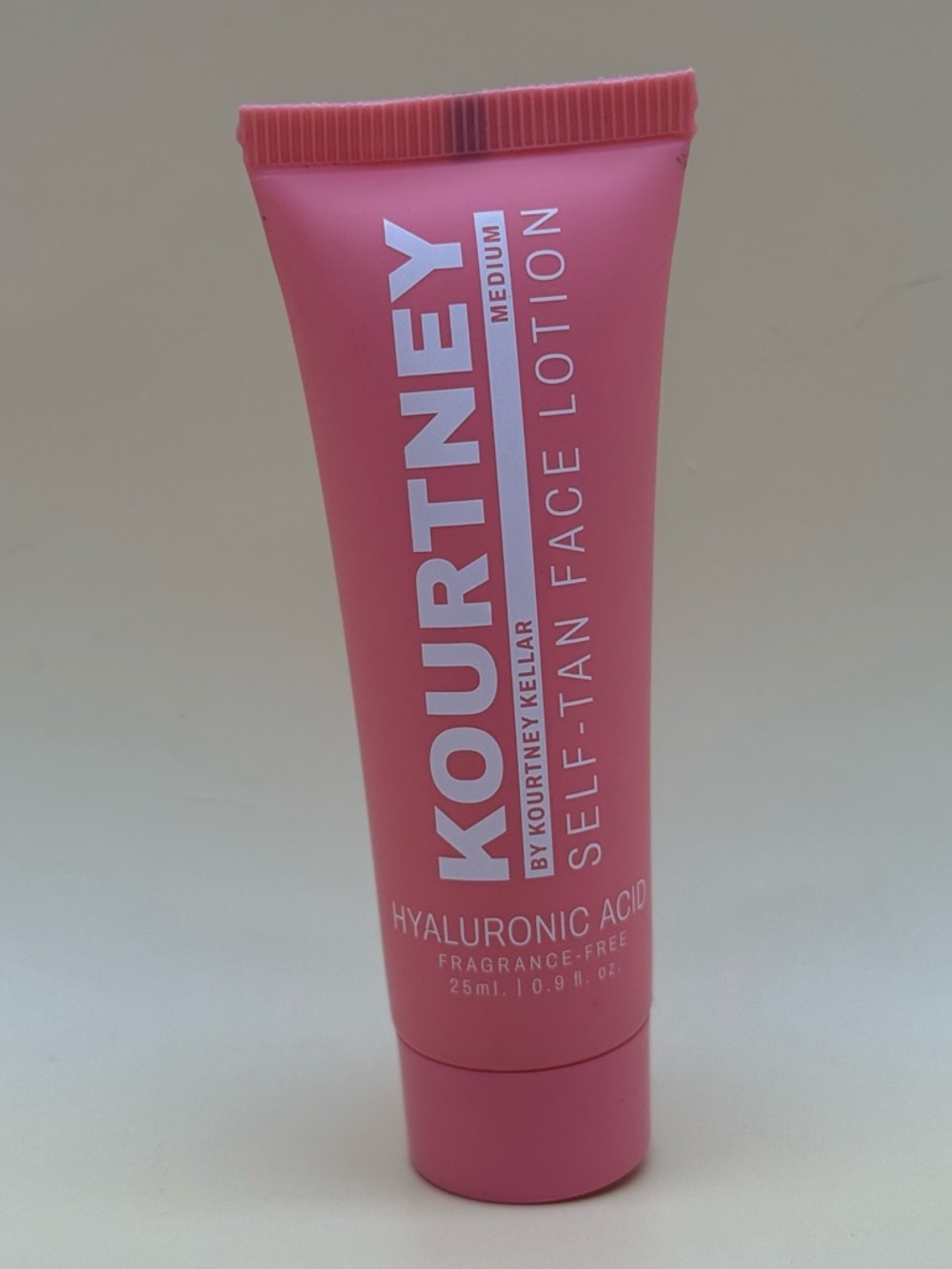 Kourtney Self-Tan Face Lotion Hyaluronic Acid - 25 ml